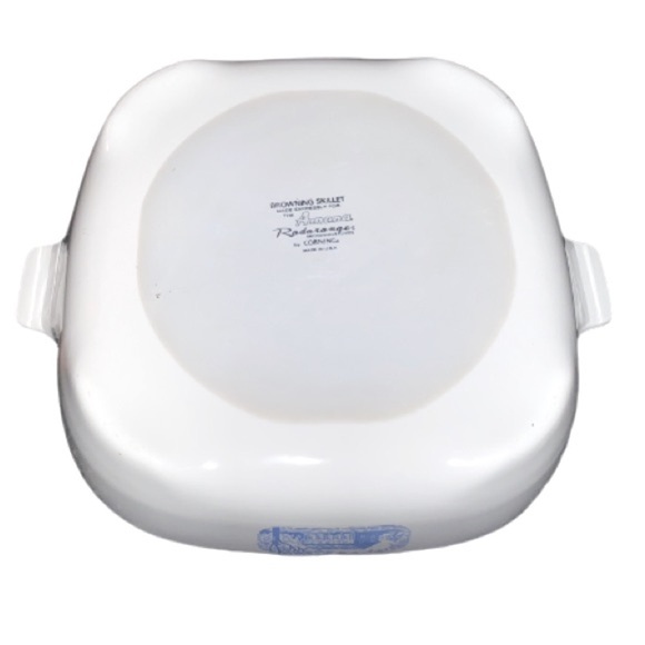 Corningware Browning Skillet Amana Radarange with Pyrex Lid. - Picture 10 of 13